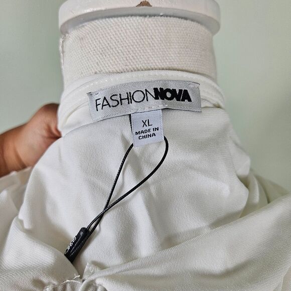 NWT Fashion Nova Charming Illusions Lace Maxi Dress – White XL - Picture 13 of 15